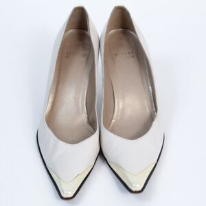 Stuart Weitzman Women's 8.5M White Cream Leather Cap Toe Pointed Pumps Italy Mid